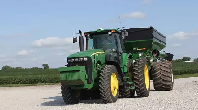 美国农机考察报告之四 探寻约翰迪尔的踪迹